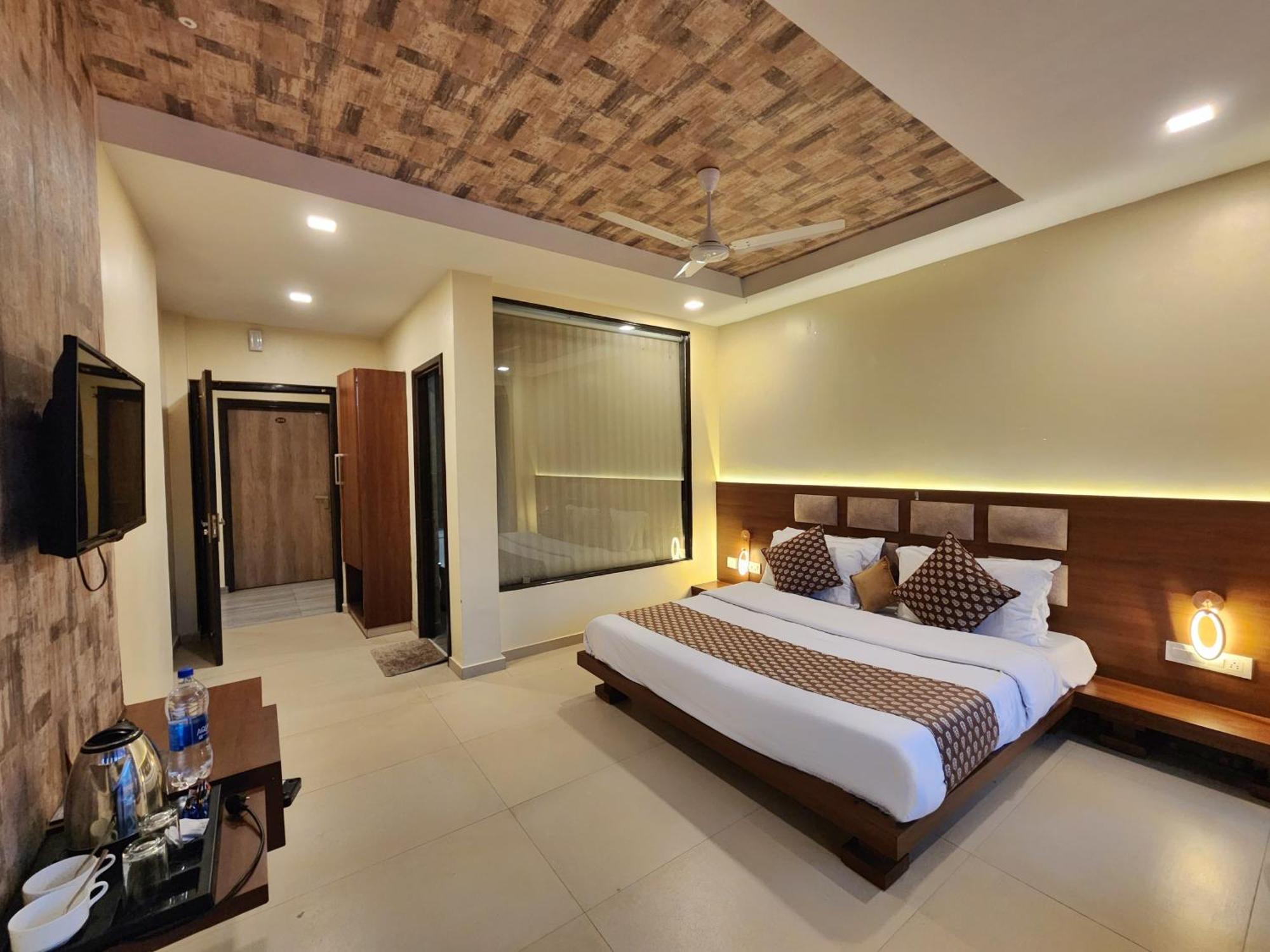 The White Orchid Dalhousie Hotel Exterior photo